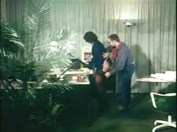 Vintage anal clip pa ŵanthu ŵa ku Germany - mulembi wakale wakupokera blowjob yakuzizika.